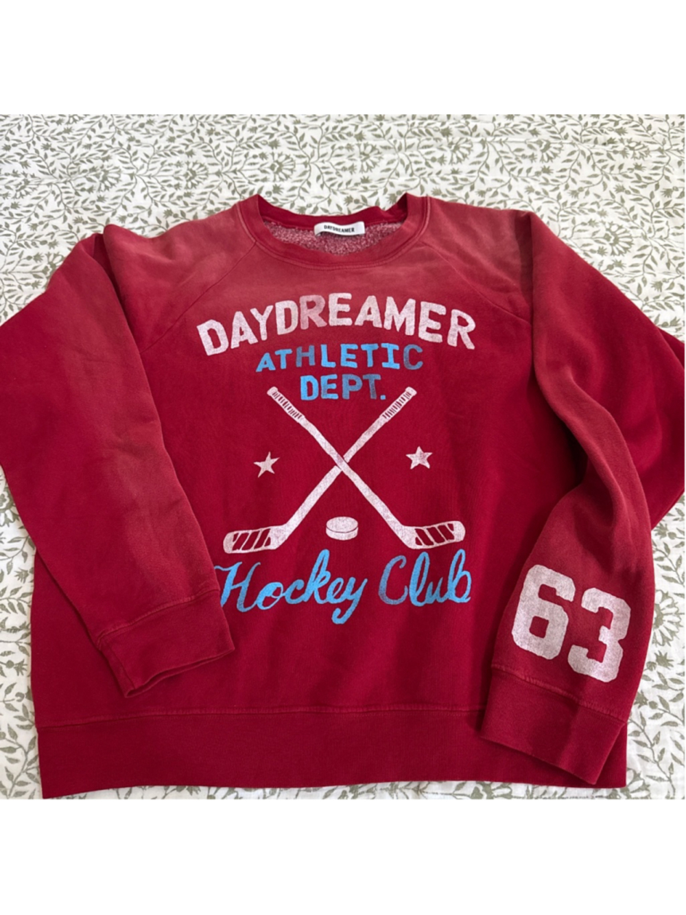DAYDREAMER Red Hockey Club Sweatshirt M